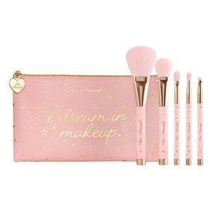 Too Faced โI Dream in Makeupโ Brush Set